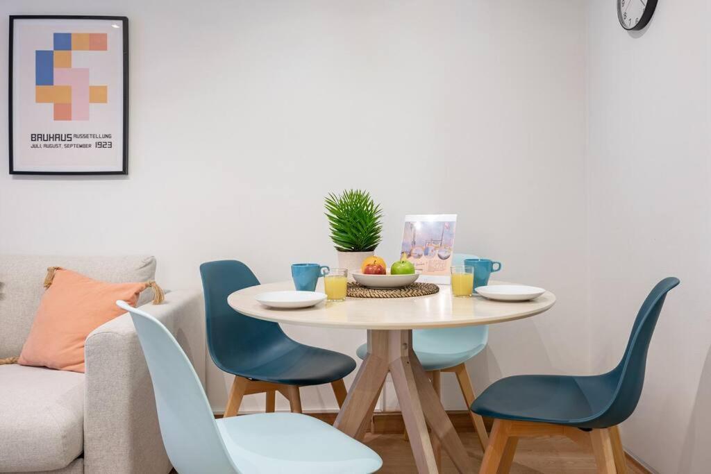 Escalera 7 Apartment กิฮอน ภายนอก รูปภาพ